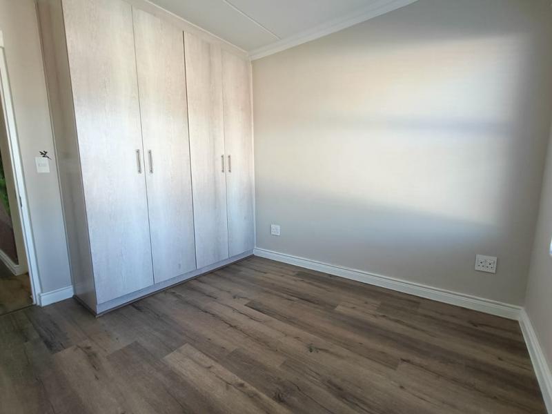 2 Bedroom Property for Sale in Sonkring Western Cape